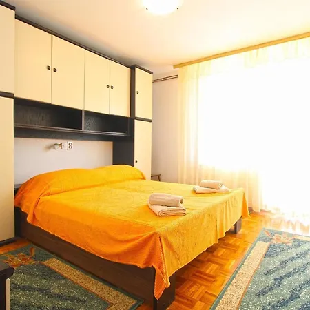 Апартаменты Fuer 6 Personen Ca 110 Qm In Banjole, Istrien Istrische Riviera *