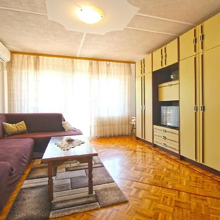 Апартаменты Fuer 6 Personen Ca 110 Qm In Banjole, Istrien Istrische Riviera